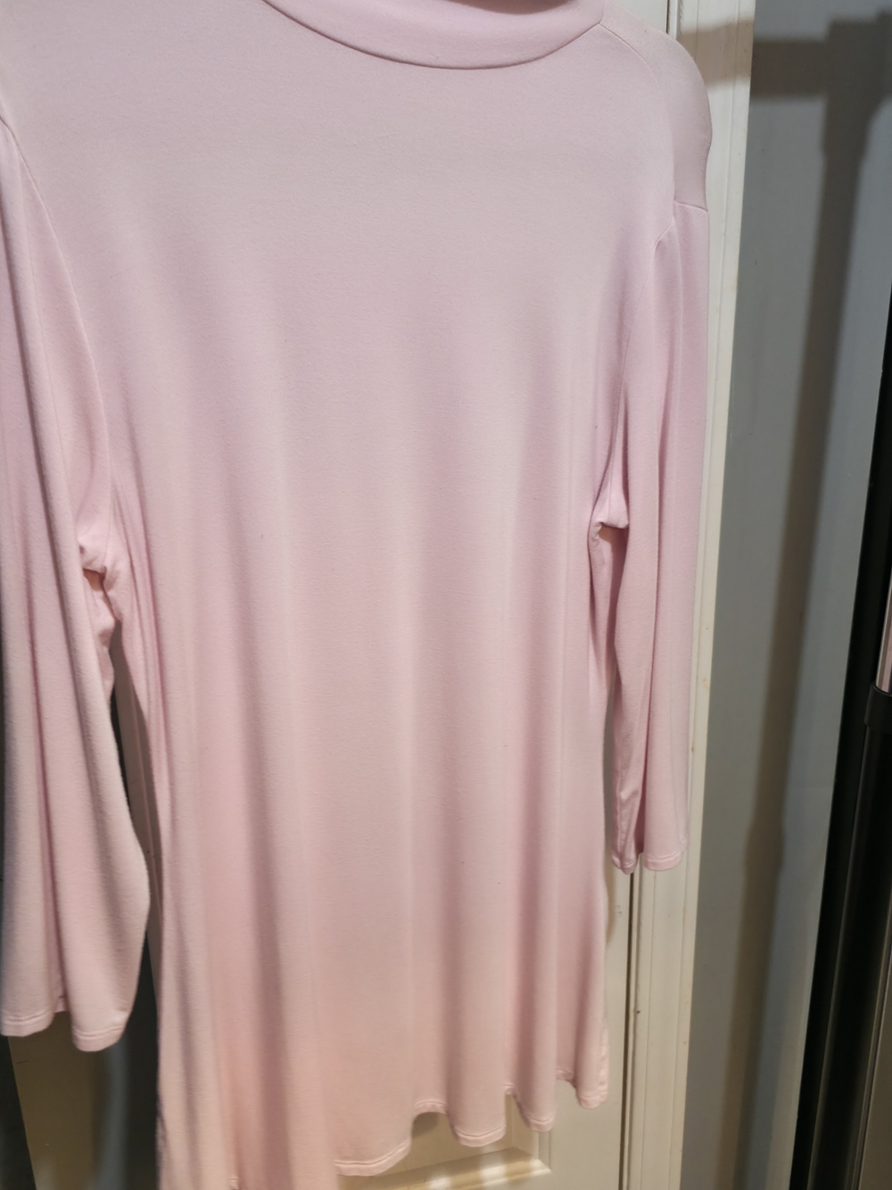 Women's Pink Long-Sleeve Tunic Top